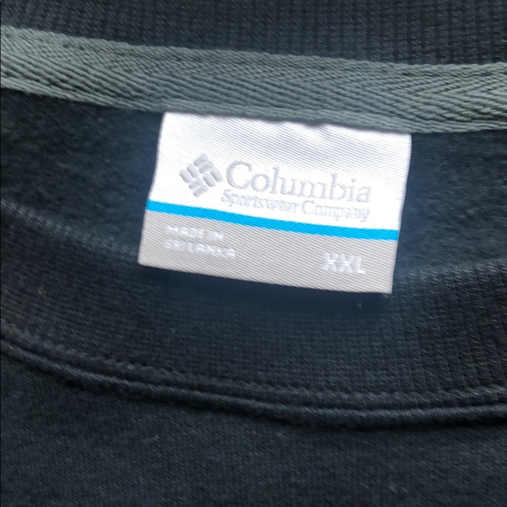 Columbia pull over sweater🔥🔥 - Picture 4 of 4